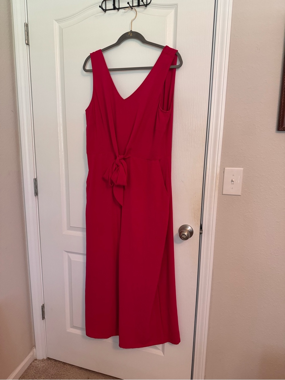 MSK Sleeveless V-Neck Jumpsuit in Pink